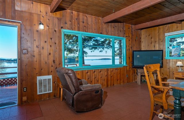 24 Starboard Road, Lopez Island, WA 98261