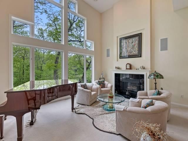 14700 White Oak Drive, Burnsville, MN 55337
