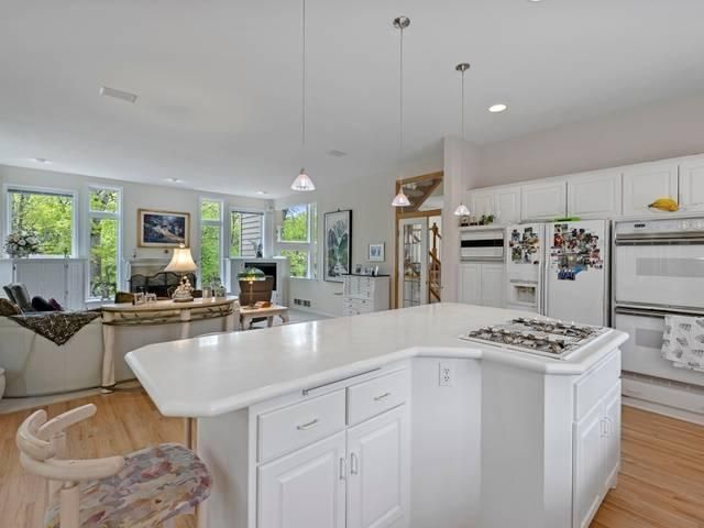 14700 White Oak Drive, Burnsville, MN 55337
