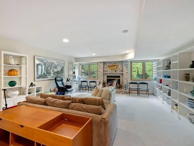 14700 White Oak Drive, Burnsville, MN 55337