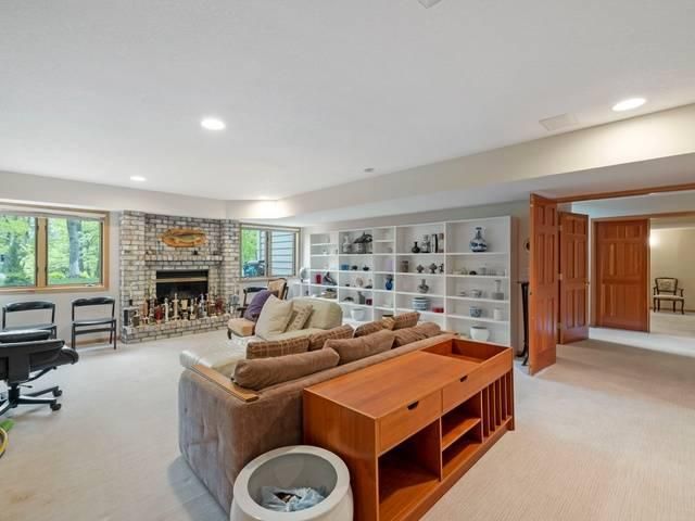 14700 White Oak Drive, Burnsville, MN 55337
