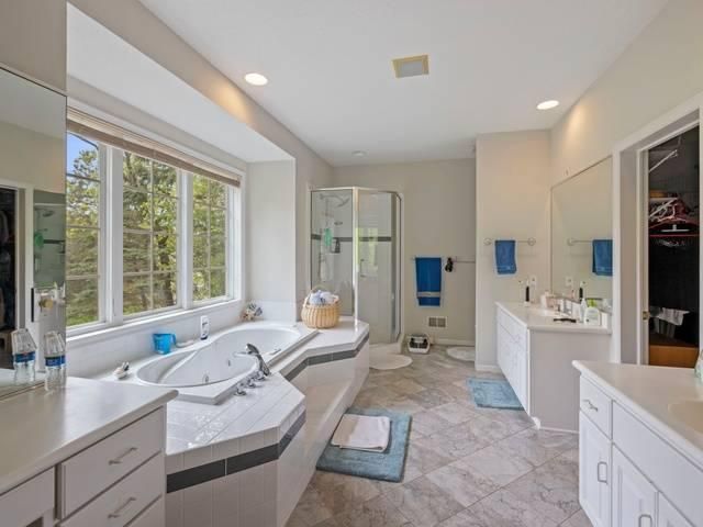14700 White Oak Drive, Burnsville, MN 55337