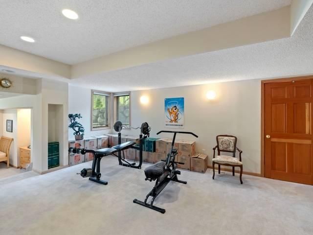 14700 White Oak Drive, Burnsville, MN 55337