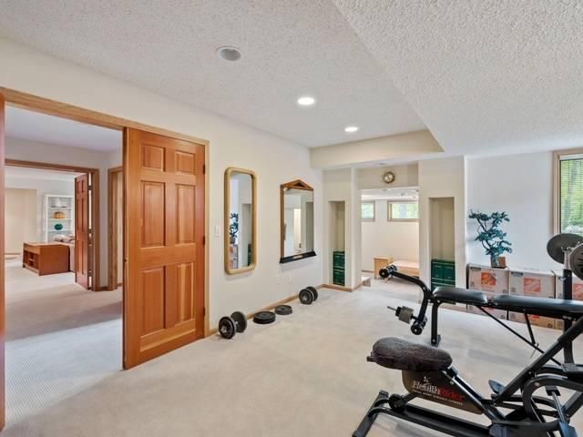 14700 White Oak Drive, Burnsville, MN 55337