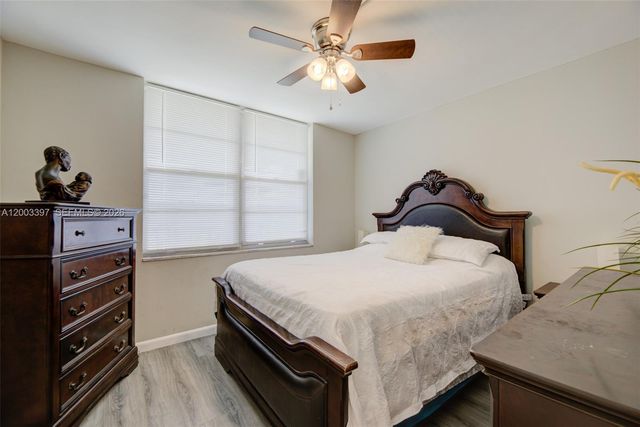 2999 NW 48th Avenue 448, Lauderdale Lakes, FL 33313