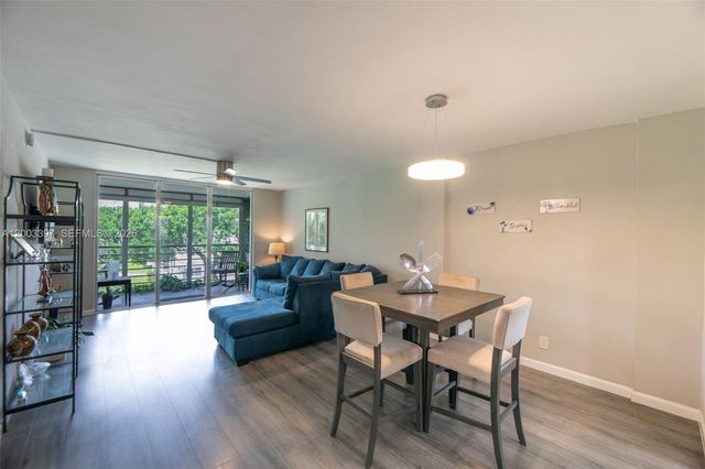 2999 NW 48th Avenue 448, Lauderdale Lakes, FL 33313