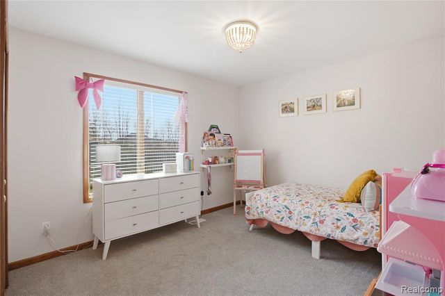 8234 E Pearson Road, Shelby Twp, MI 48316