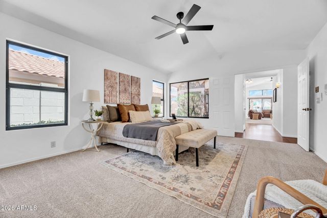 9411 W KERRY Lane, Peoria, AZ 85382