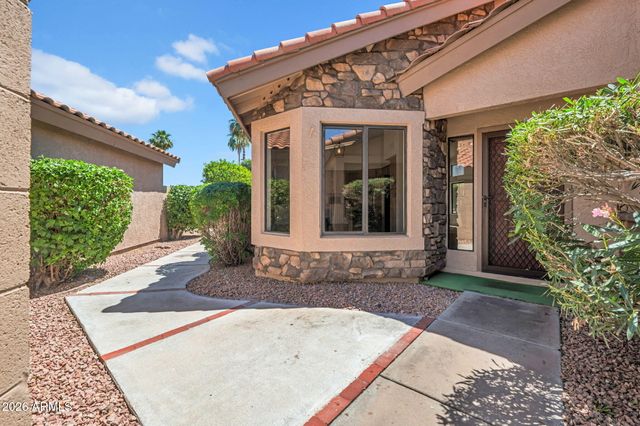 9411 W KERRY Lane, Peoria, AZ 85382