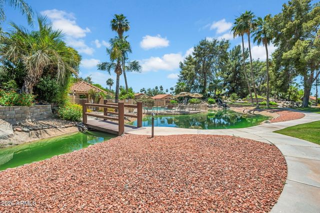 9411 W KERRY Lane, Peoria, AZ 85382