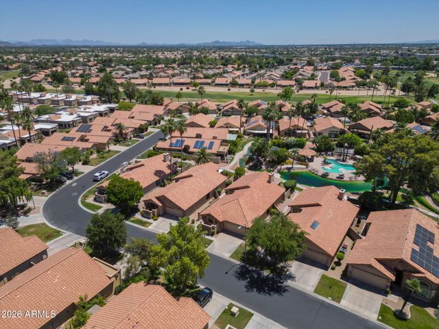 9411 W KERRY Lane, Peoria, AZ 85382