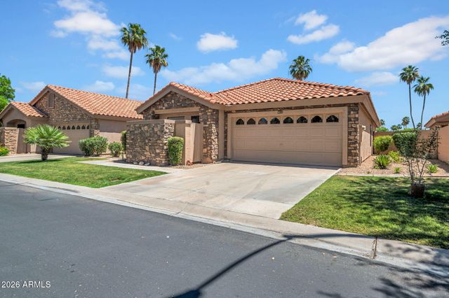 9411 W KERRY Lane, Peoria, AZ 85382
