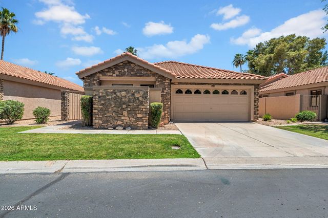 9411 W KERRY Lane, Peoria, AZ 85382