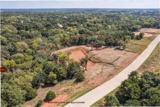 8266 Wilshire Park East Drive, Oklahoma City, OK 73111