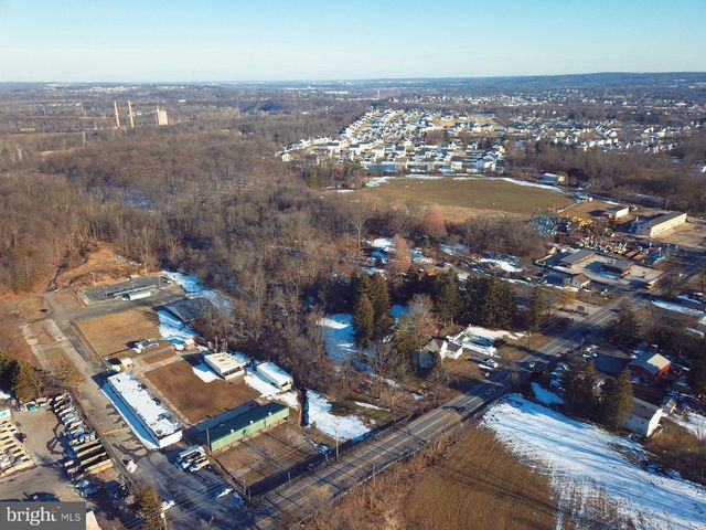 639 SCHUYLKILL RD, Phoenixville, PA 19460