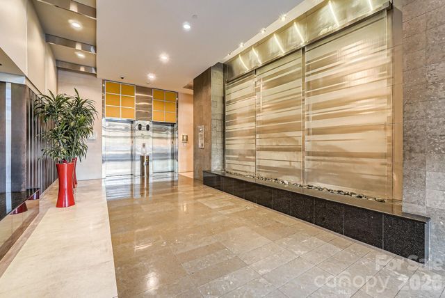 333 W Trade Street W 708, Charlotte, NC 28202