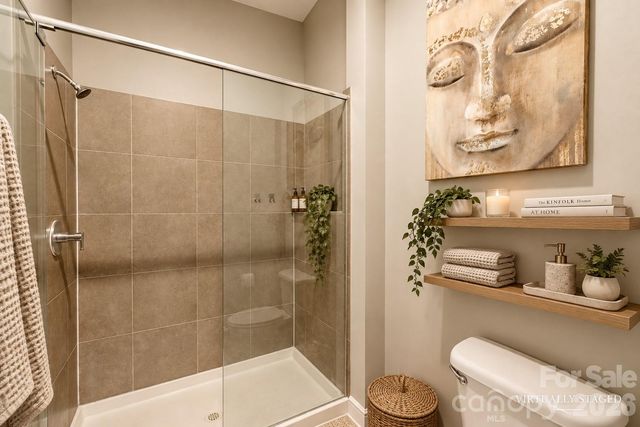 333 W Trade Street W 708, Charlotte, NC 28202