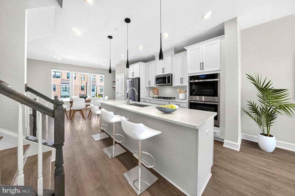 3507 STELLA BLUE DR, Hyattsville, MD 20782