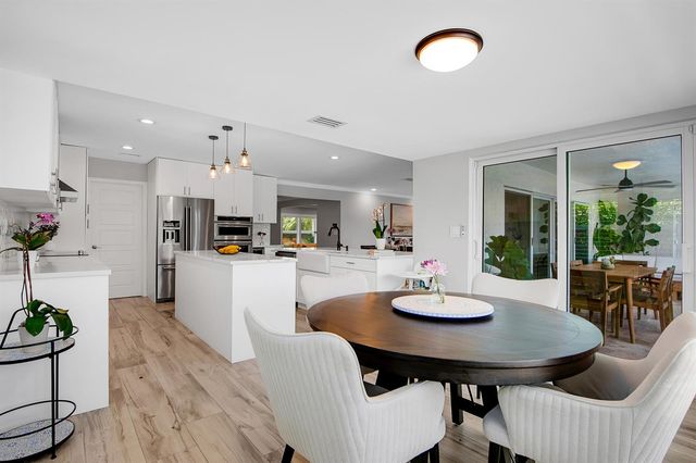 23313 Lago Mar Circle, Boca Raton, FL 33433