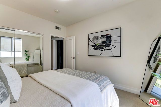 2512 28th Street 110, Santa Monica, CA 90405