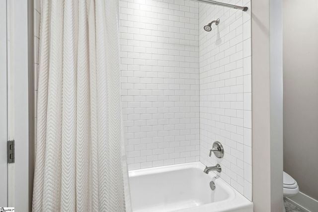 15 Thistle Brook Court, Greenville, SC 29615