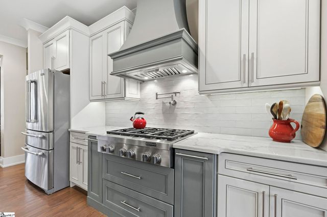 15 Thistle Brook Court, Greenville, SC 29615