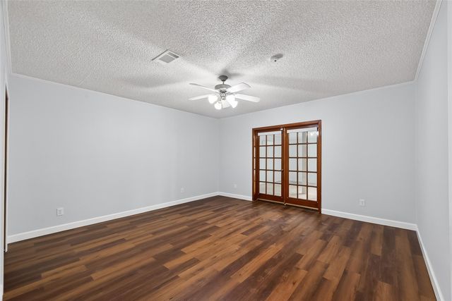 2907 Virginia Street, La Marque, TX 77568