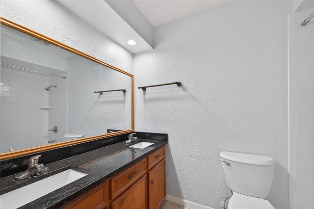 2907 Virginia Street, La Marque, TX 77568