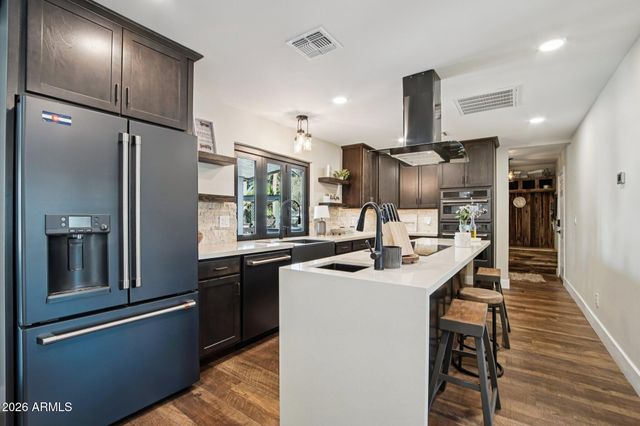 5710 E BETTY ELYSE Lane, Scottsdale, AZ 85254