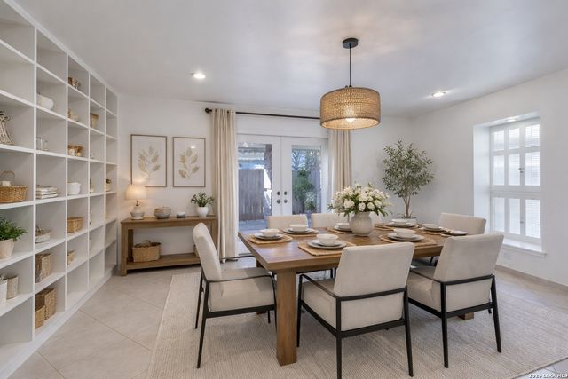 122 E Terra Alta Dr Apt 22, San Antonio, TX 78209