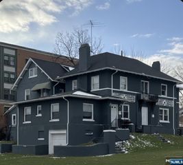 232 Ivy Court, Orange, NJ 07050