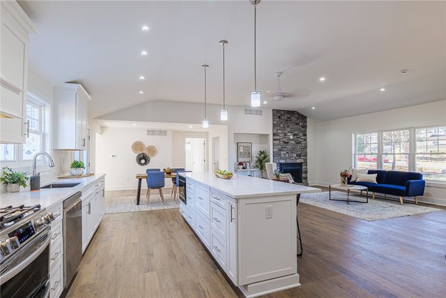 17 Locust Hill Drive, Henrietta, NY 14618