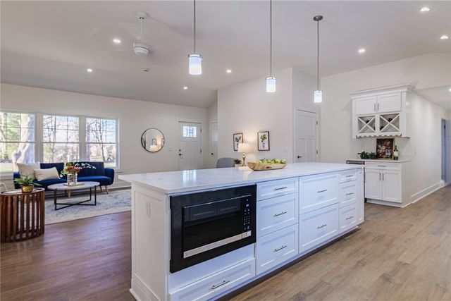 17 Locust Hill Drive, Henrietta, NY 14618