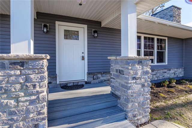 17 Locust Hill Drive, Henrietta, NY 14618