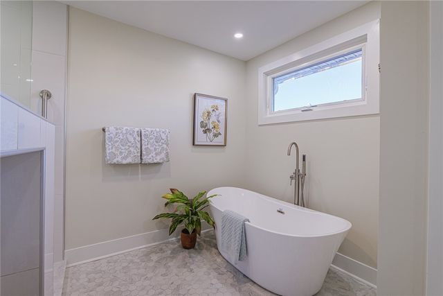 17 Locust Hill Drive, Henrietta, NY 14618