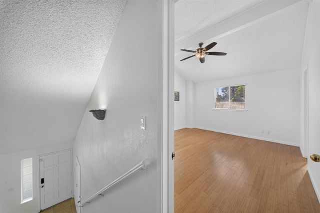 1813 E Shea Drive, Fresno, CA 93720