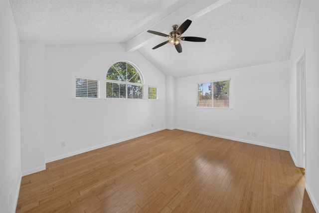 1813 E Shea Drive, Fresno, CA 93720