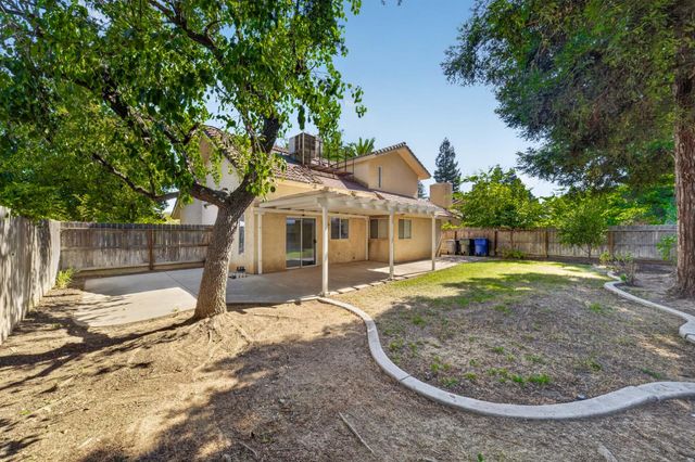 1813 E Shea Drive, Fresno, CA 93720