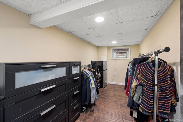 12 Harvard Avenue, Hewlett, NY 11557