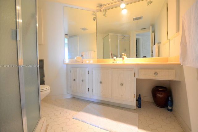 1500 Presidential Way 801, West Palm Beach, FL 33401