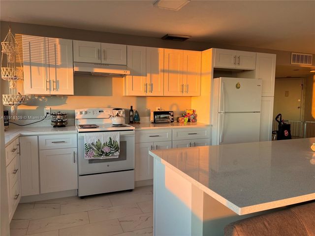 1500 Presidential Way 801, West Palm Beach, FL 33401