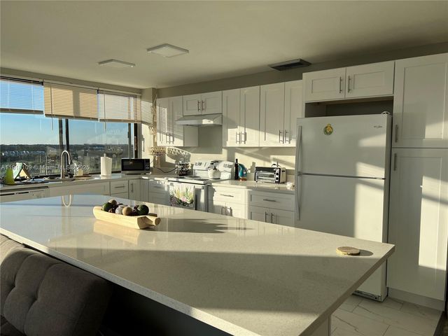 1500 Presidential Way 801, West Palm Beach, FL 33401