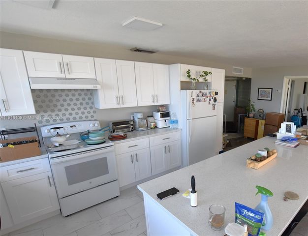 1500 Presidential Way 801, West Palm Beach, FL 33401