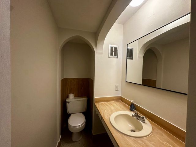 148 Yacht Club Drive 13, North Palm Beach, FL 33408