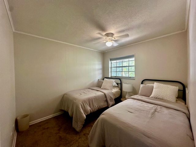 148 Yacht Club Drive 13, North Palm Beach, FL 33408