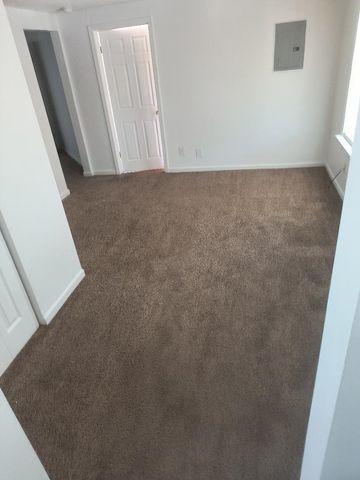 2033 S Oliver Ave, Wichita, KS 67218
