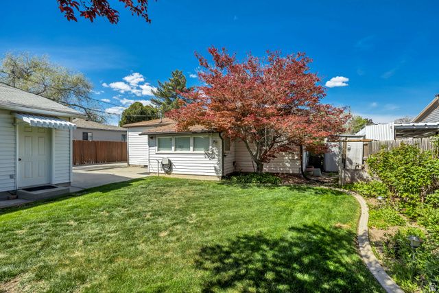 5725 S 4060 W, Kearns, UT 84118