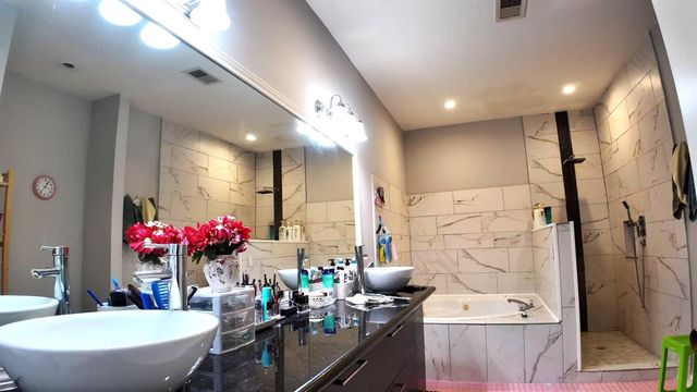 6000 Reims Road 2405, Houston, TX 77036