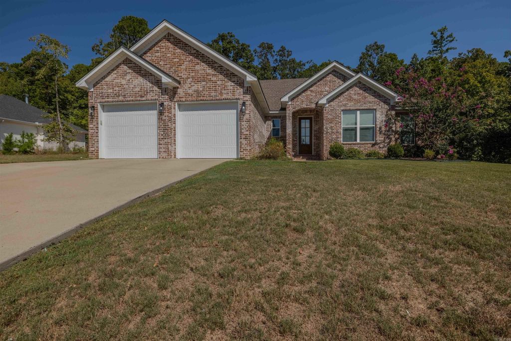 536 Reuben Drive, Alexander, AR 72002