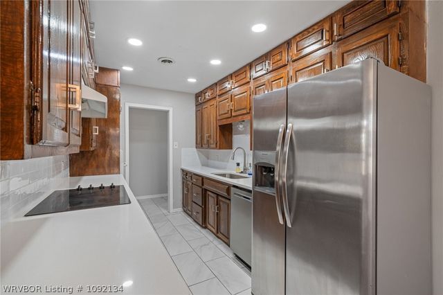 8925 Bryn Mawr Circle, Fort Smith, AR 72908